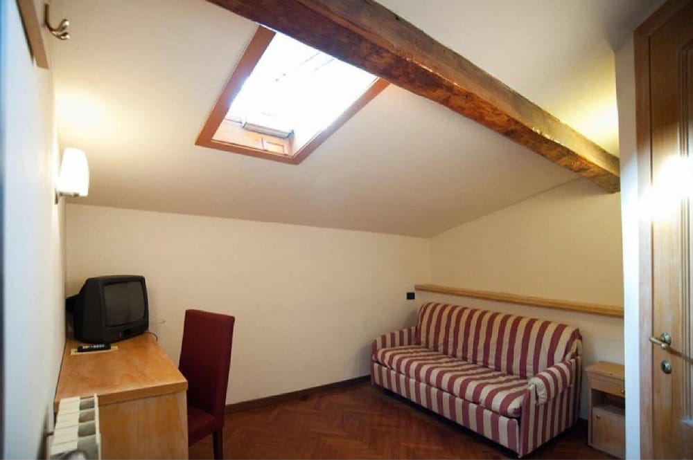 

Milano - Tirrenia - Hotel Gran Duca