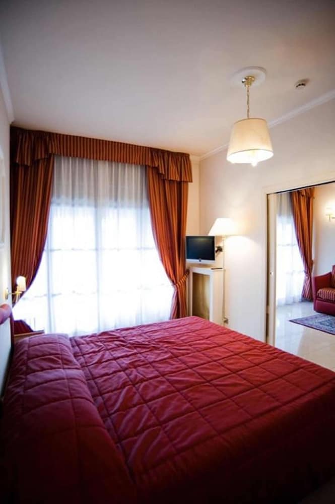 

Palermo - Tirrenia - Hotel Gran Duca