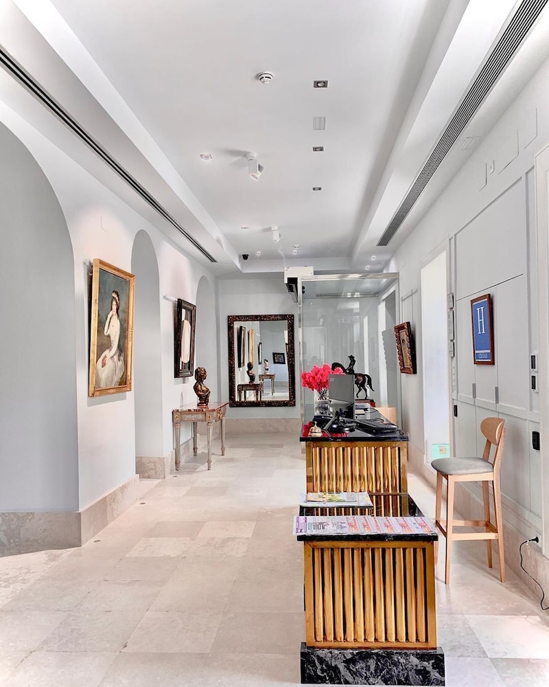 

Roma - Jerez de la Frontera - Hotel Boutique Palacio Corredera