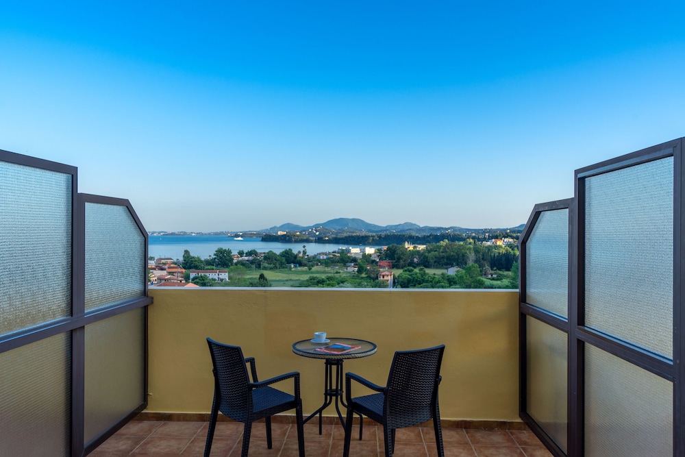 

Verona - Barbati - Corfu Secret Hotel