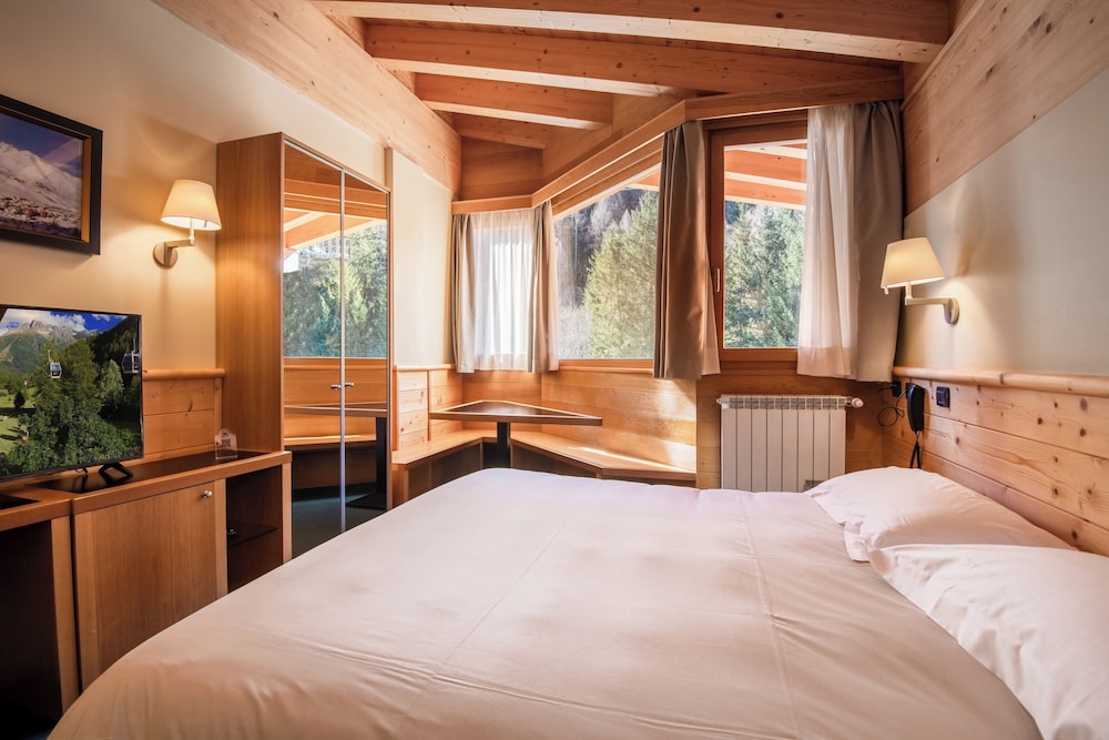 

Bologna - Ponte di Legno - Hotel Garni Pegrà