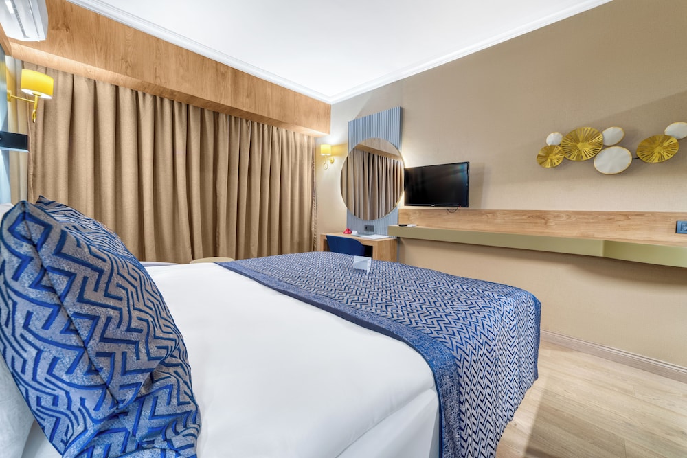 

Bologna - Alanya - Numa Port Hotel