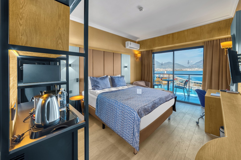 

Bologna - Alanya - Numa Port Hotel