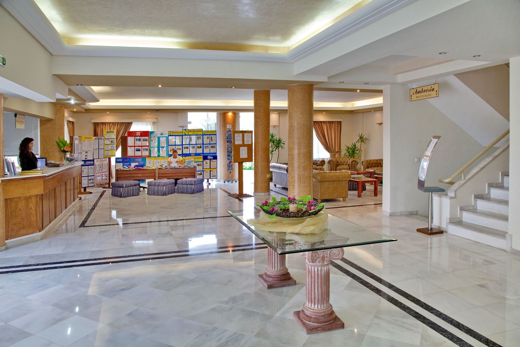 

Milano - Sfakaki - Joan Beach Hotel