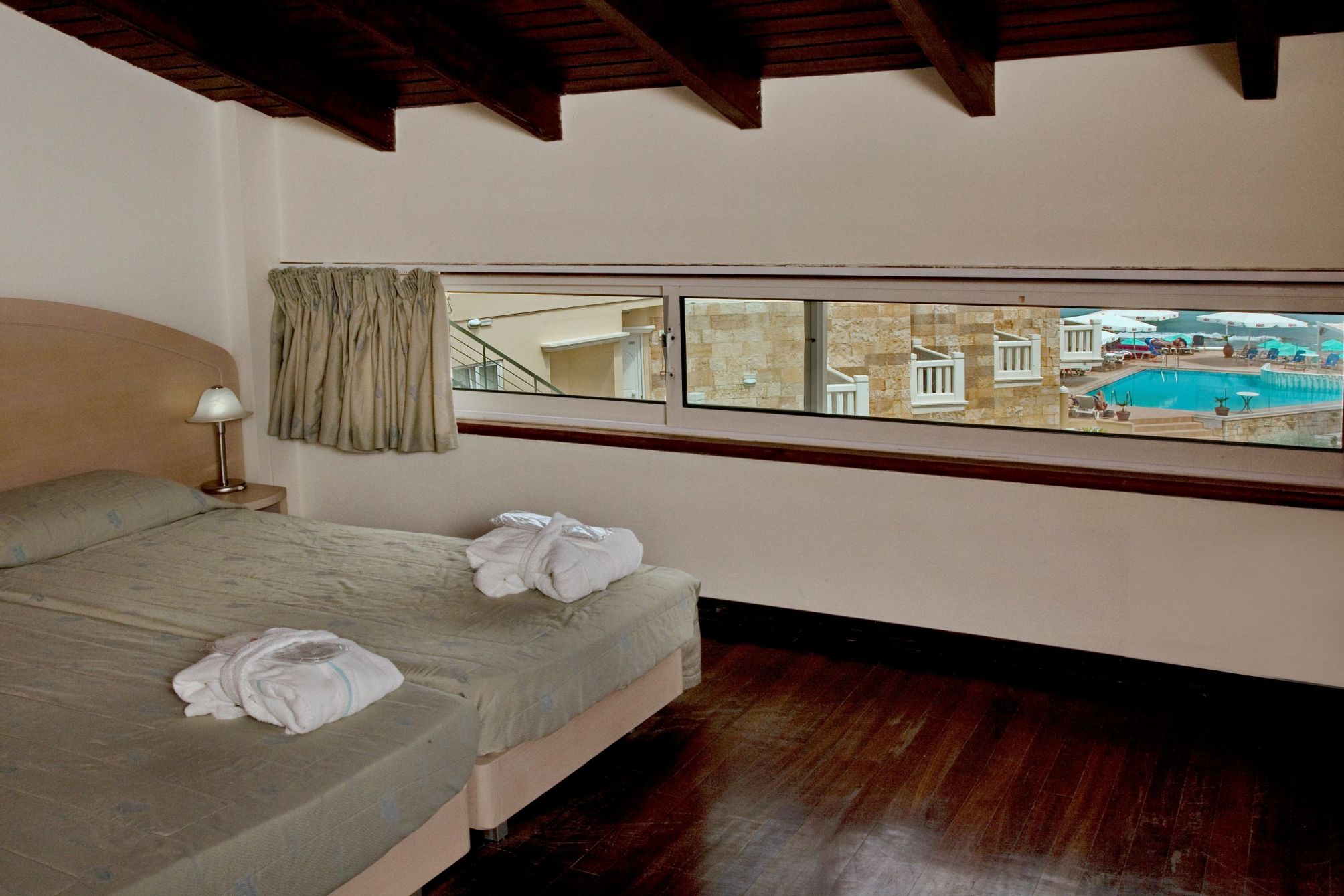 

Bologna - Skaleta - Joan Beach Hotel