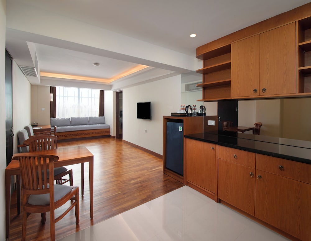 

Bologna - Legian - FOX Hotel Jimbaran Beach