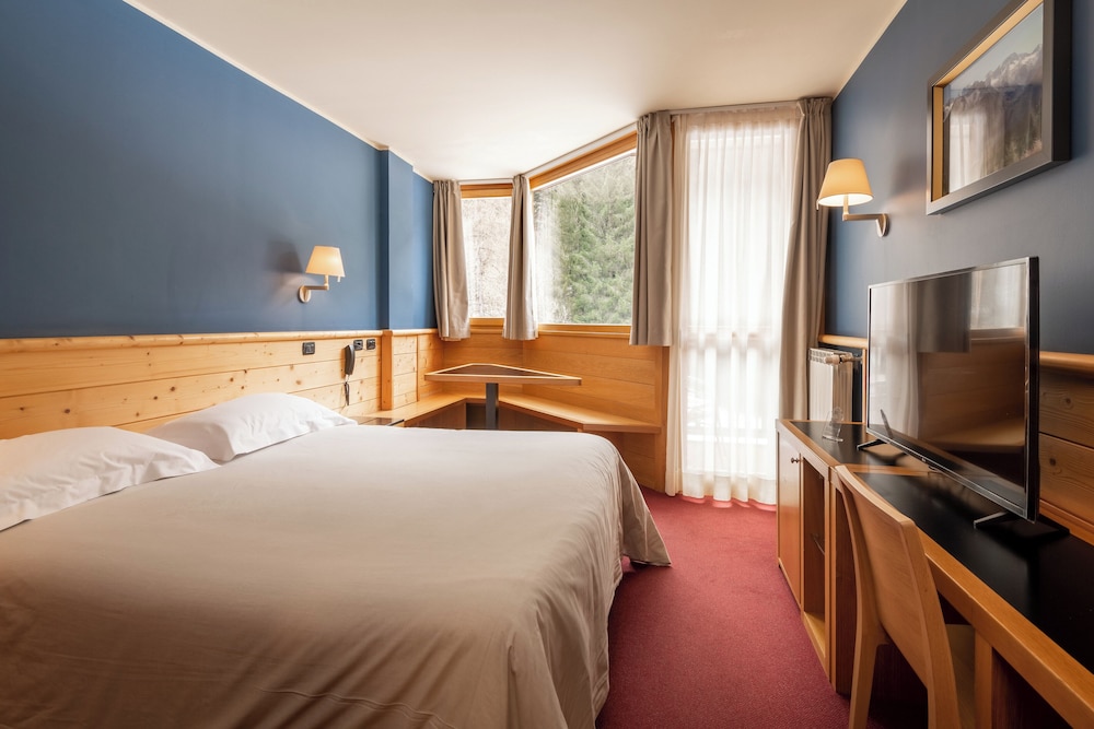 

Milano - Valtellina, Montagna Italia - Hotel Garni Pegrà
