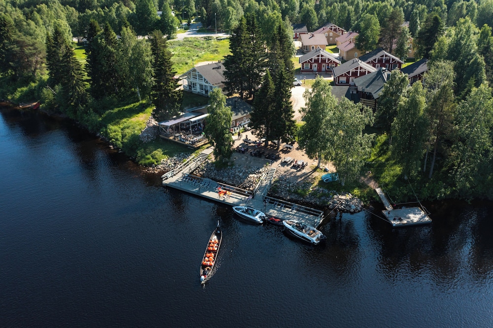

Napoli - Rovaniemi, Lapponia - Lapland Hotels Ounasvaara Chalets