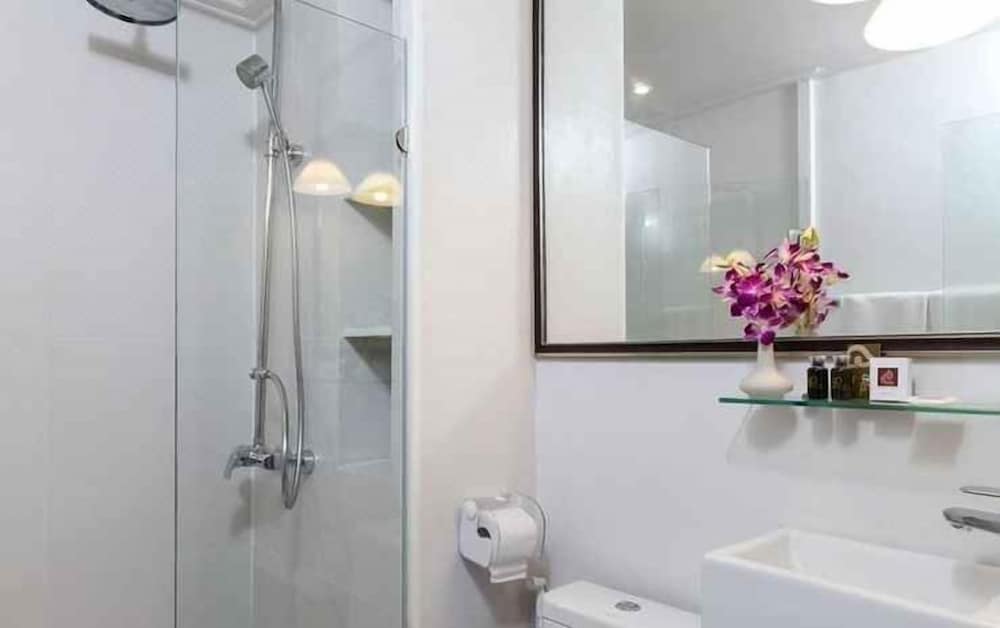 

Palermo - Kamala Beach - THE TOP PATONG RESORT.