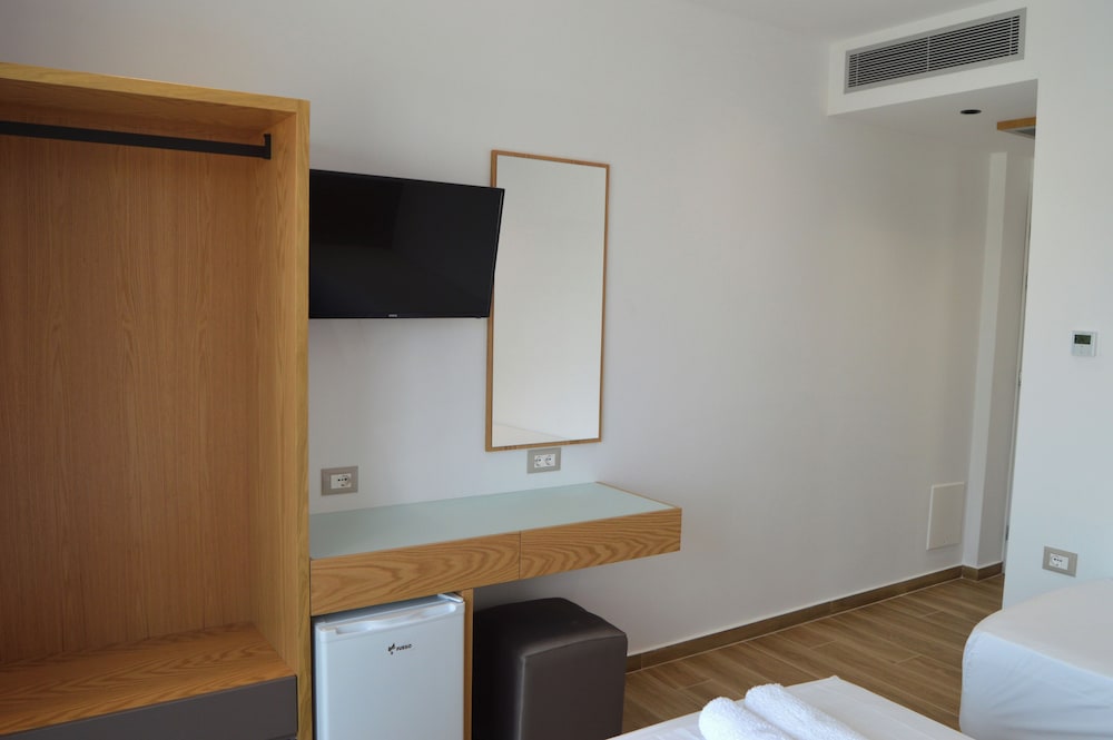 

Pescara - Ksamil - Hotel Paja