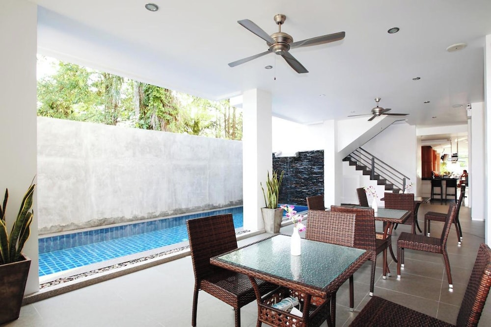 

Roma - Ban Bang Khu - One World One Home Naiharn Hotel