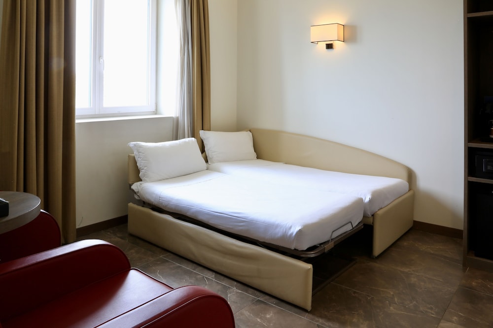 

Napoli - Rho (Fiera) - Klima Hotel Milano Fiere
