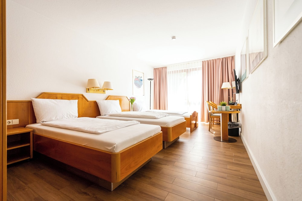 

Milano - Korntal-Münchingen - CityHotel Feuerbach