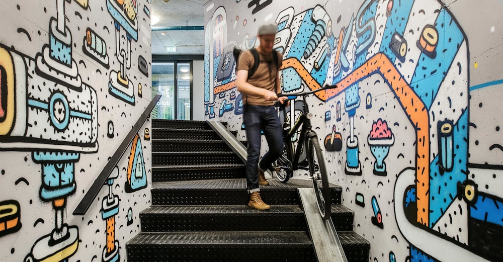 

Bologna - Schiphol - The Social Hub Amsterdam West
