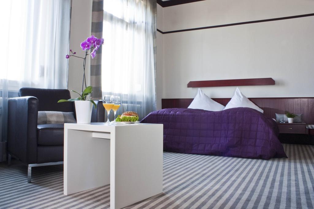 

Roma - Baden-Baden - Hotel Neuer Karlshof
