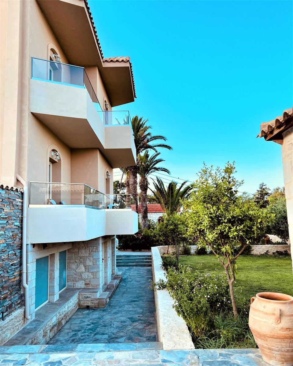 

Bologna - Amoudara Herakliou - Lili Hotel