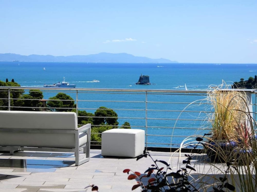 

Milano - Portovenere - Cristallo Park Hotel