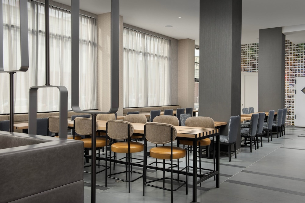 

Catania - Long Island City - SpringHill Suites by Marriott New York Queens