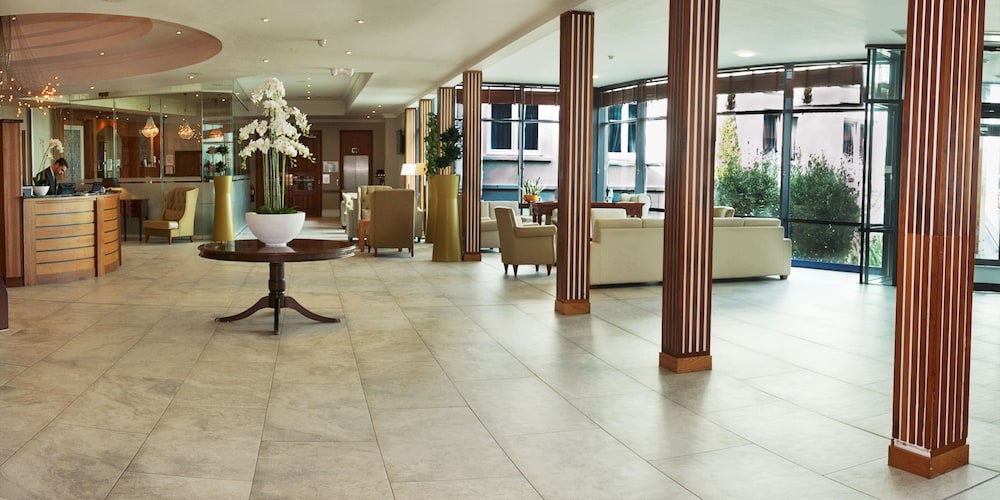 

Bari - Dublino - Green Isle Hotel, Dublin
