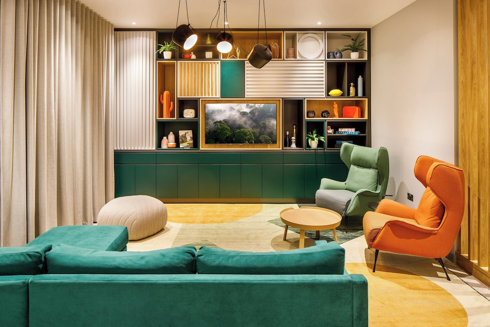 

Napoli - Manchester Airport - Holiday Inn Manchester Airport