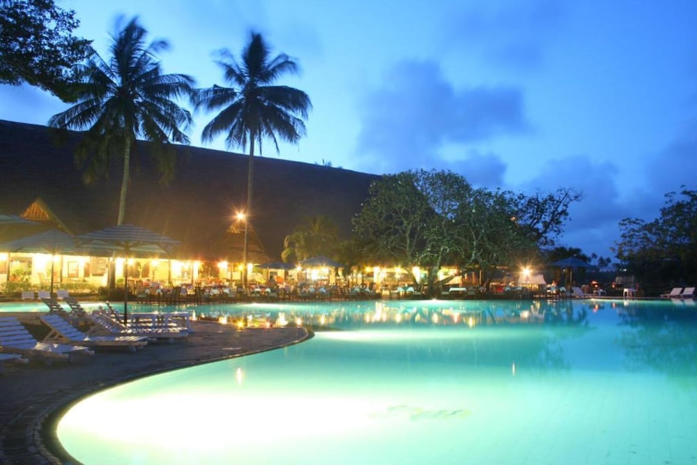 

Bologna - Kilifi - Mnarani Beach Club