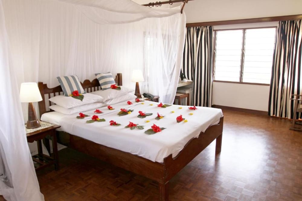

Napoli - Kilifi - Mnarani Beach Club