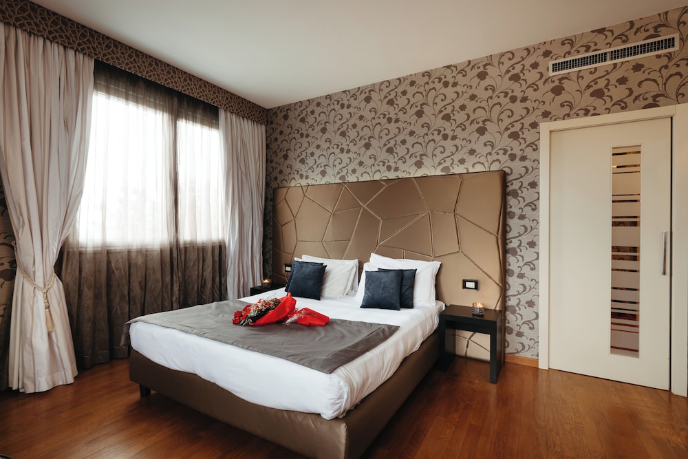 

Bari - Rivoli - Hotel Motel Prestige