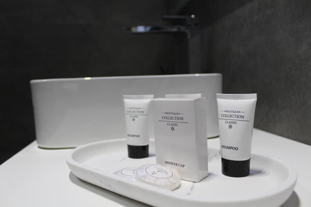 

Pescara - Tirana - Hotel Vila Verde City Center