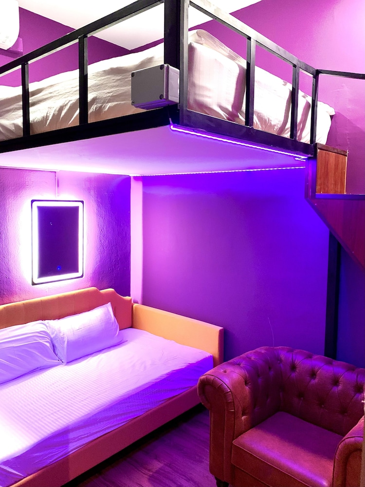 

Milano - Singapore - Arena eSports Hotel @ Bugis Village