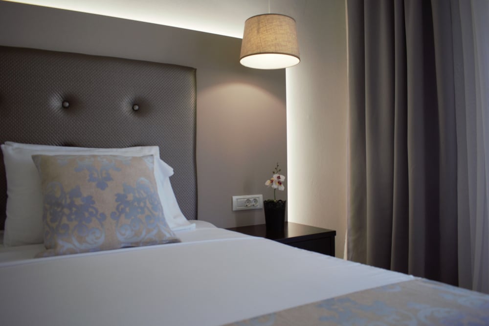 

Napoli - Agios Kirikos - Oscar Hotel