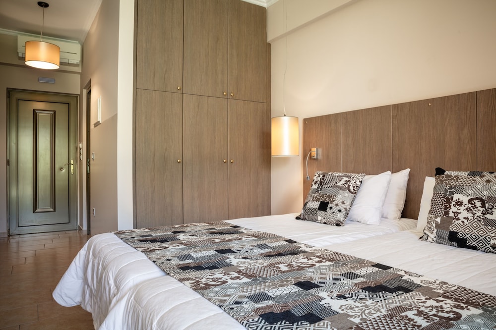 

Roma - Salonicco, Grecia - Royalty Suites Seaside