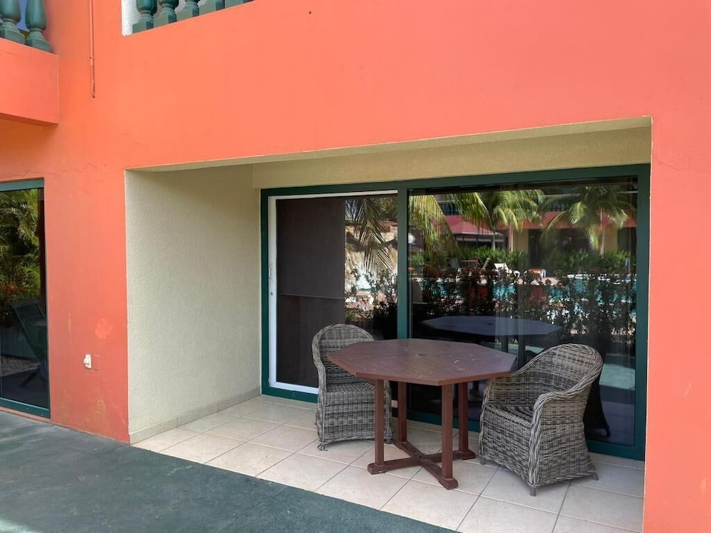 

Torino - Palm Beach - Del Rey Apartments