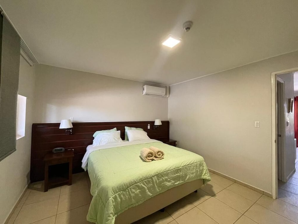 

Roma - Palm Beach - Del Rey Apartments