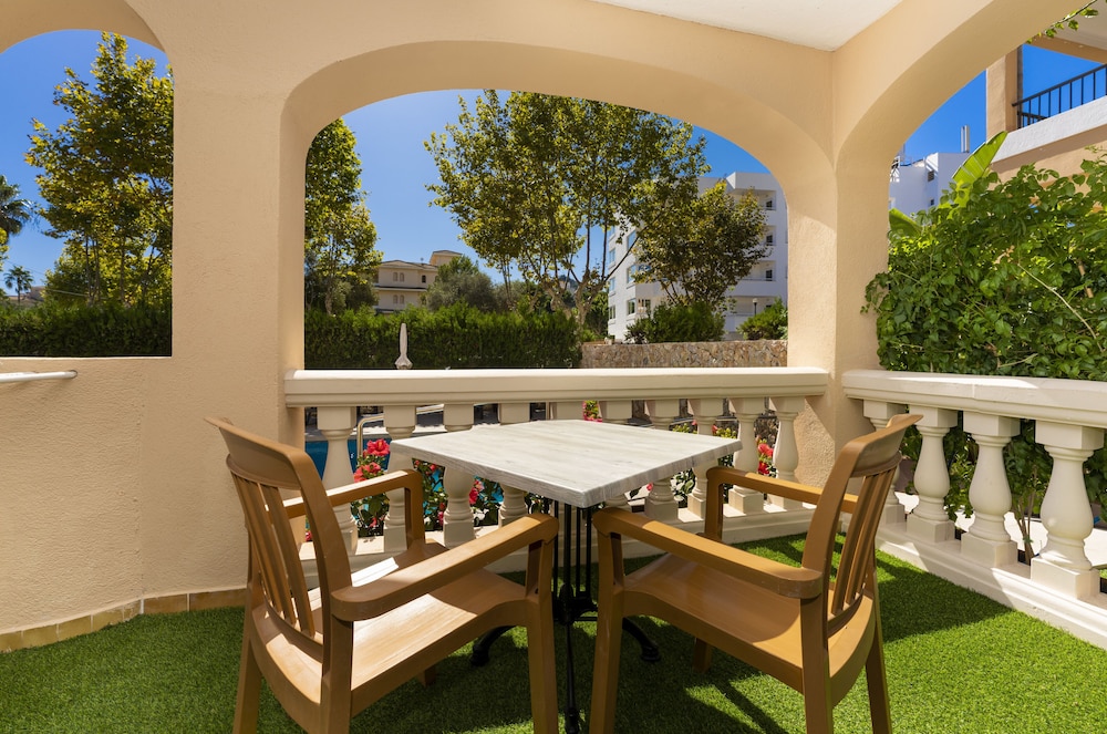 

Palermo - Cala Ratjada - Apartamentos Sinfony