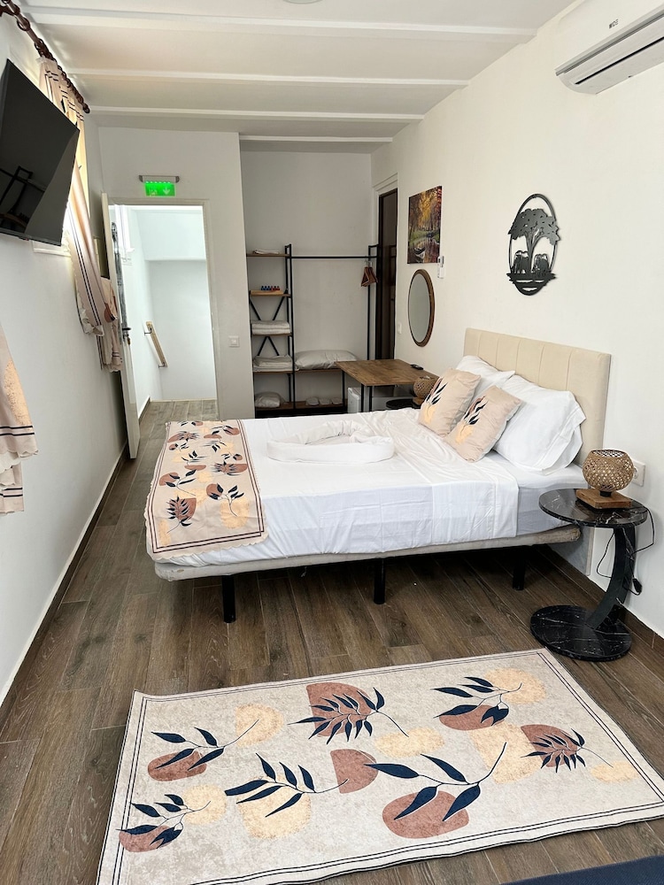 Hotel Vilador Beach Barcelona