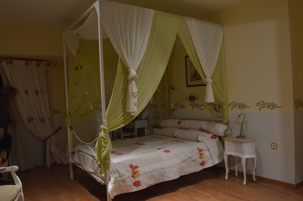 

Roma - Bochali - Anagenessis Resort