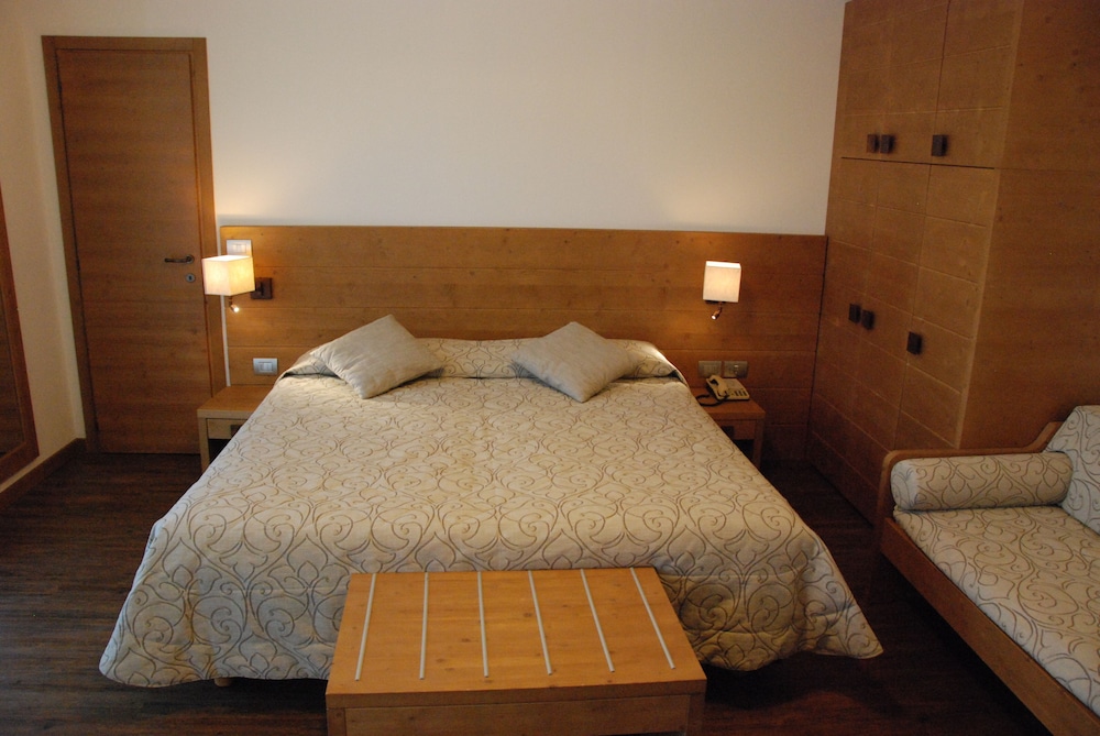 

Napoli - Cortina d'Ampezzo - Hotel Villa Argentina