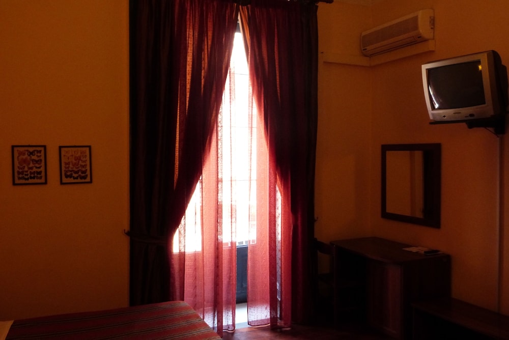 

Milano - San Giovanni la Punta - Hotel Etnea 316
