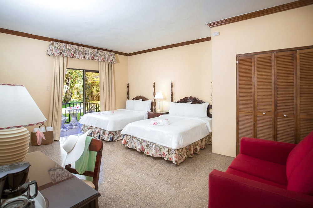 

Torino - Negril - Rooms On The Beach Negril