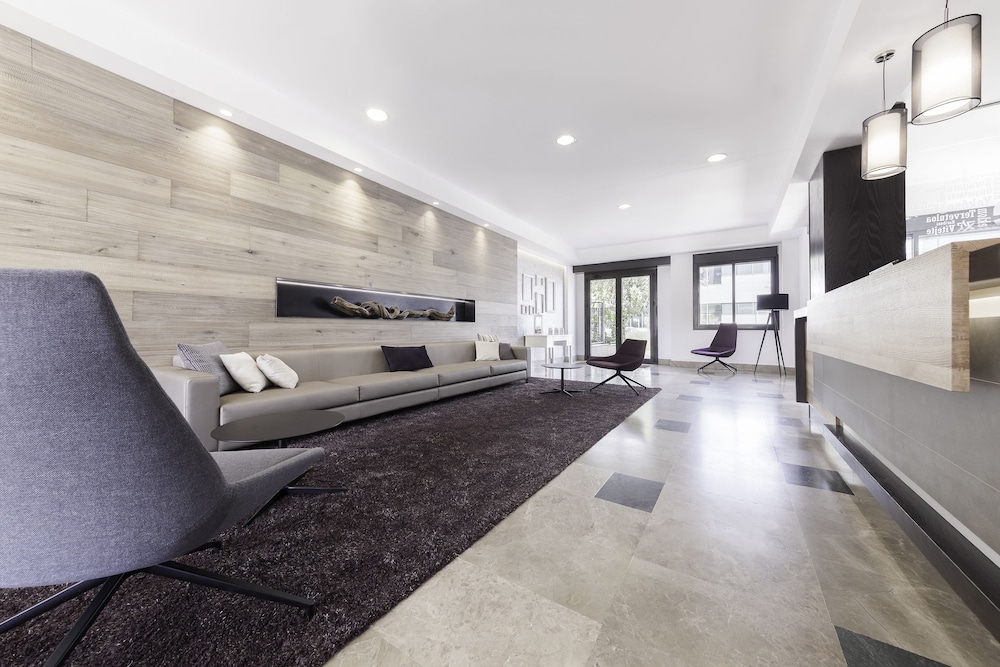 

Roma - San Fernando de Henares - Compostela Suites Apartments
