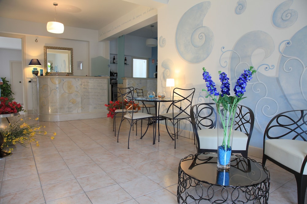 

Roma - Lipari, Isole Eolie - Hotel Amarea - Aeolian Charme
