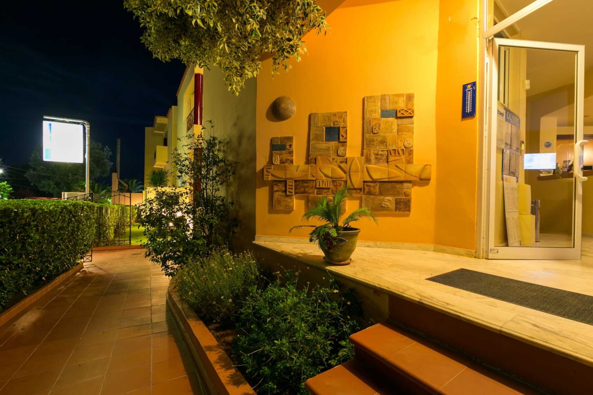 

Roma - Soúda - Creteotels Elotia