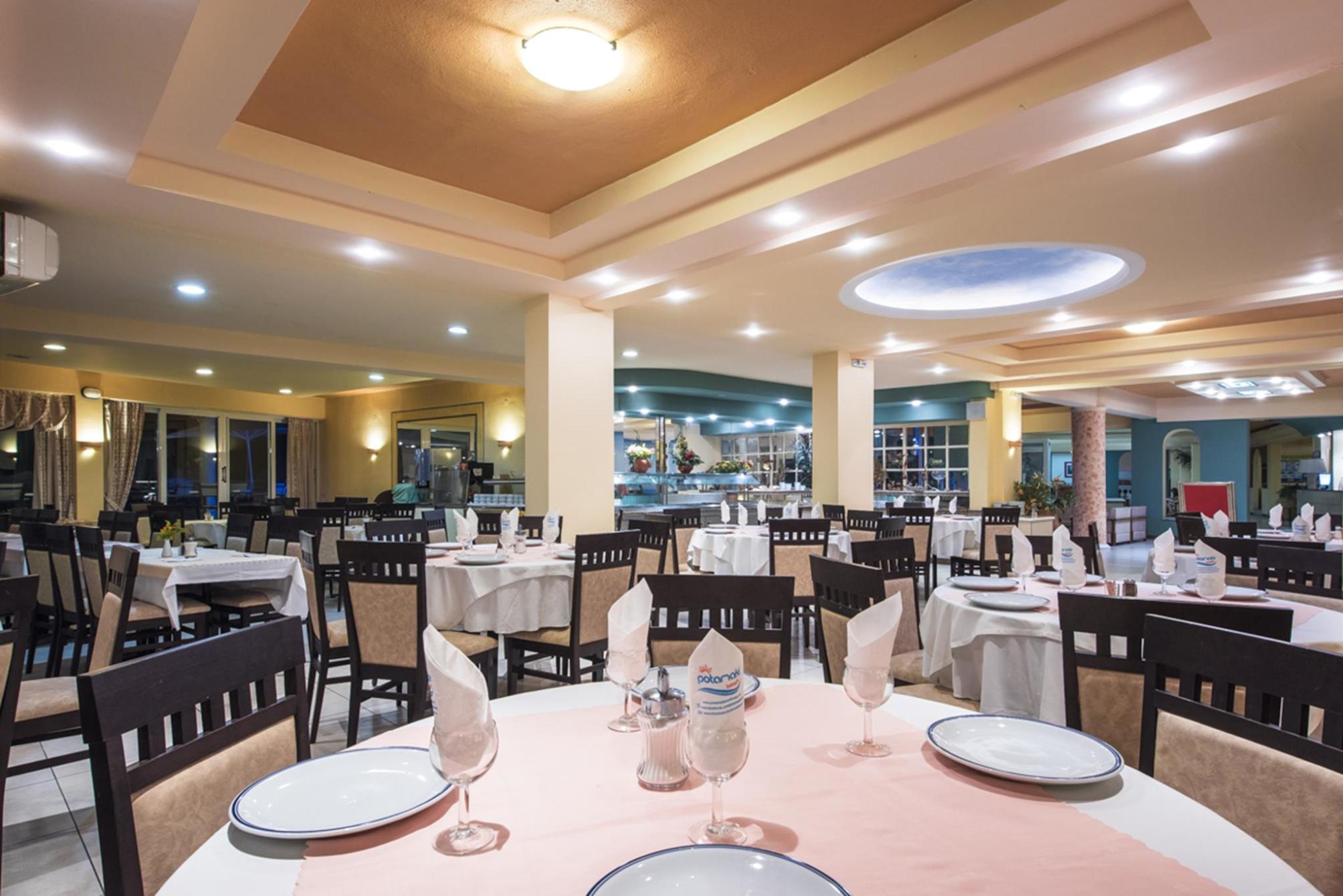 

Napoli - Kanoni - Potamaki Beach Hotel