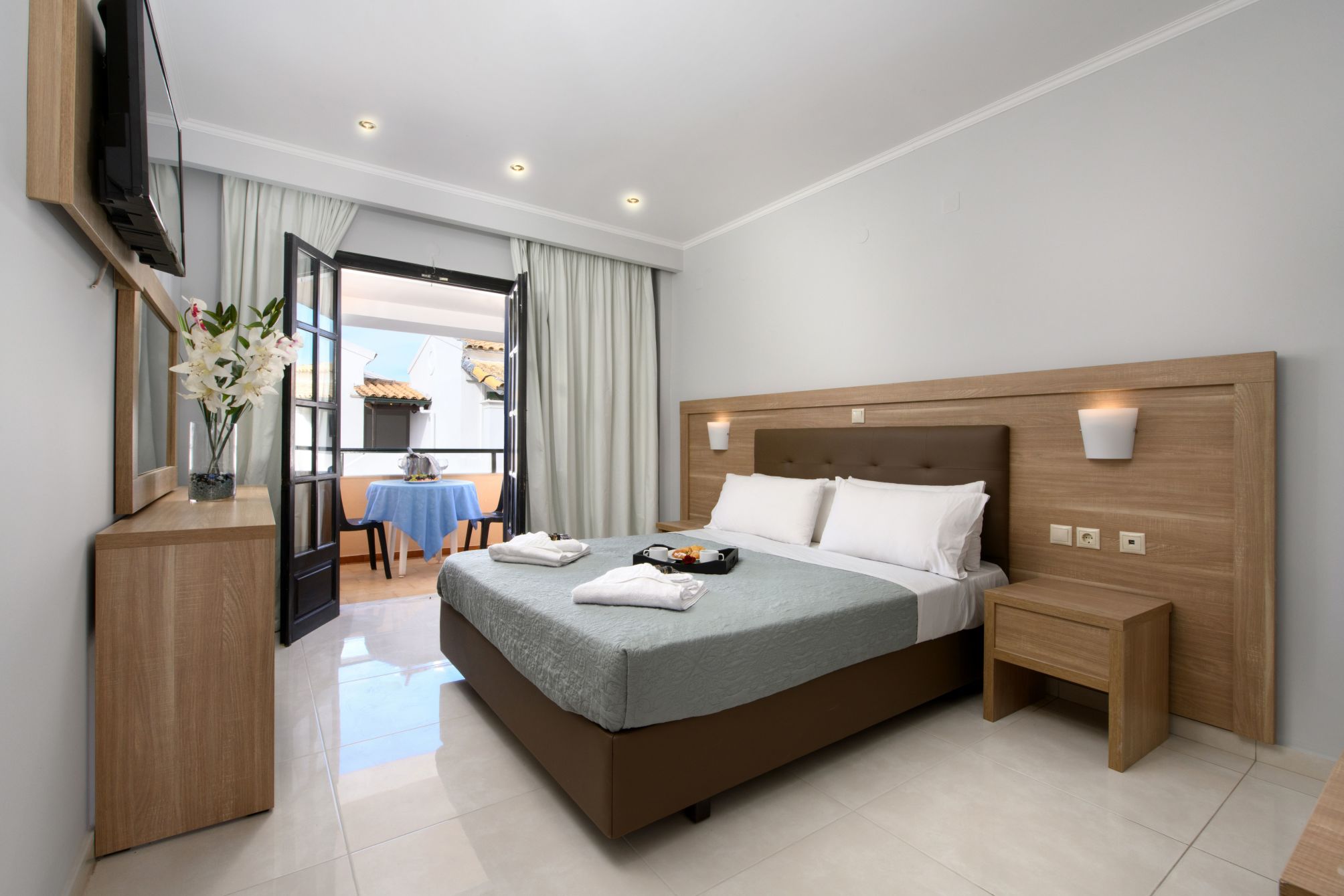 

Milano - Afión - Corfu SunGate Hotel