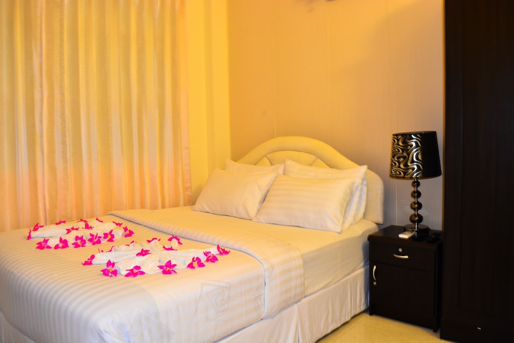 

Firenze - South Male Atoll - BEACH PALACE HOTEL
