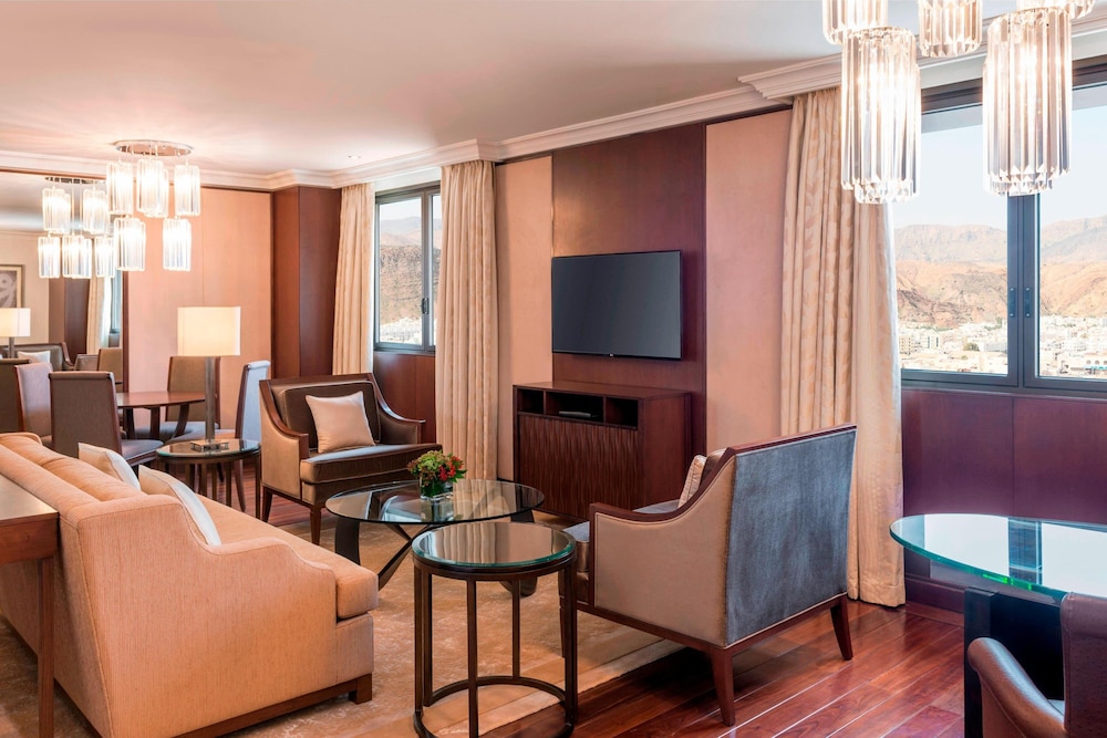 

Milano - Wādī Kabīr - Sheraton Oman Hotel