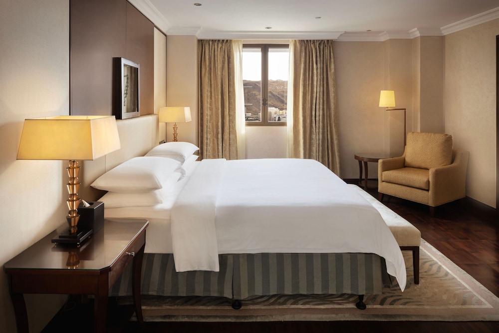 

Milano - Wādī Kabīr - Sheraton Oman Hotel