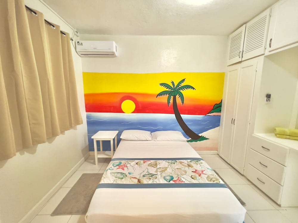 

Roma - Bridgetown - Nautilus Ocean Suites