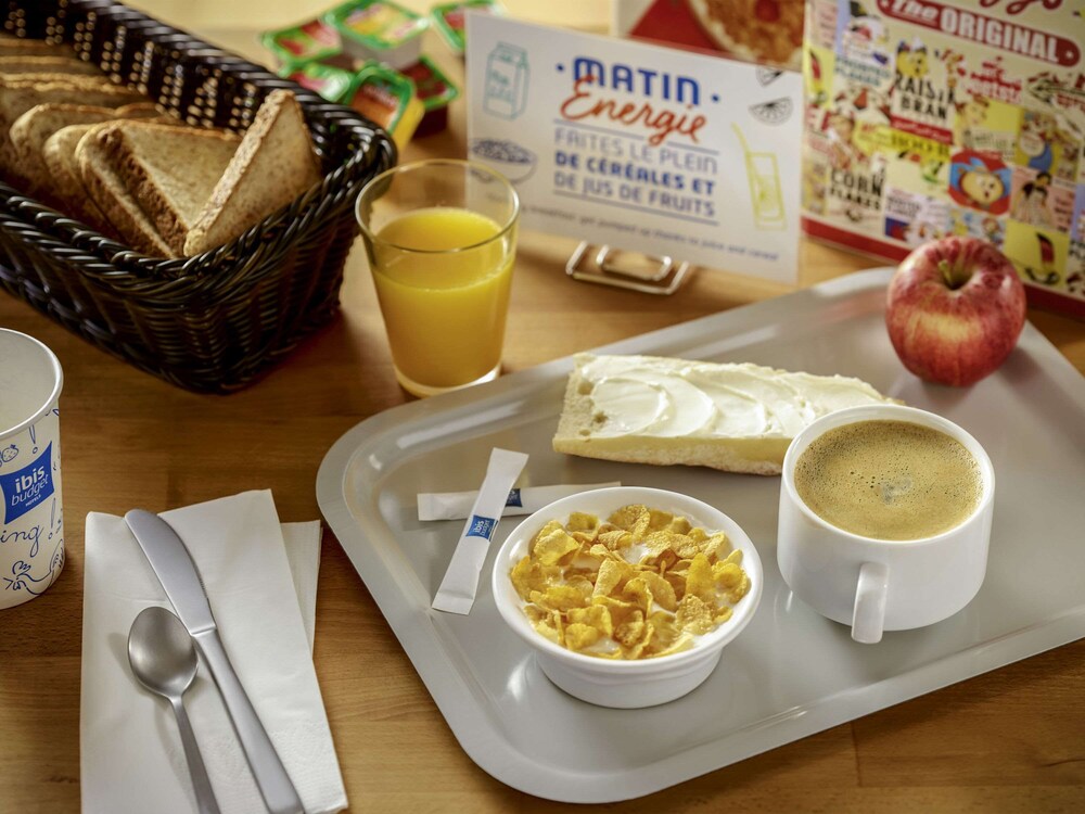 

Milano - Versailles - ibis budget Versailles Chateau Saint cyr l'Ecole
