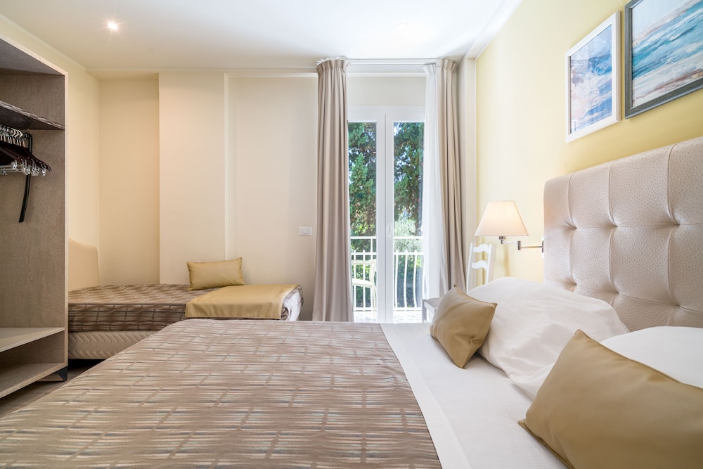 

Verona - Sant'Alessio Siculo - Hotel Rivage Taormina